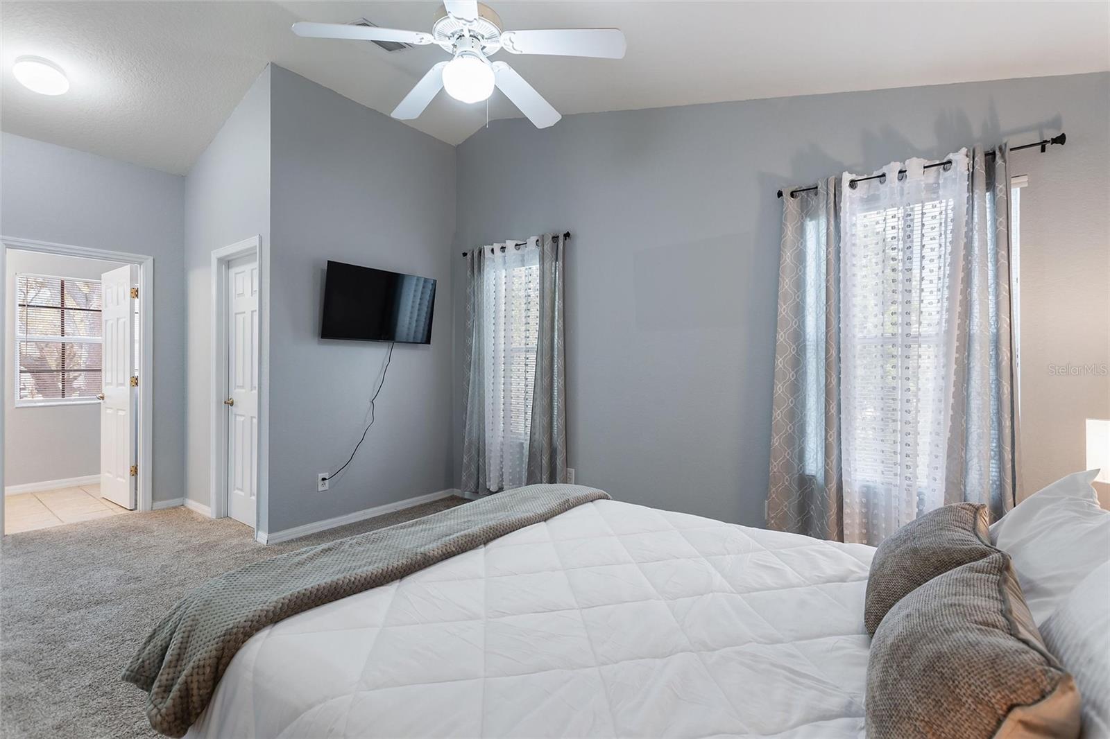 ABBEY AT WEST HAVEN - Residential Lease