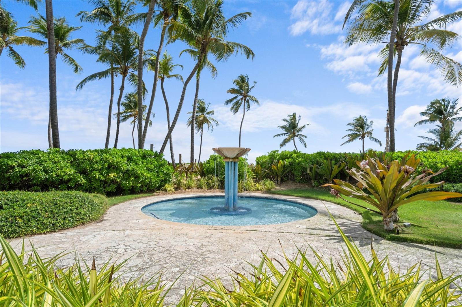 BAHIA BEACH RESORT LAS VENTANAS II - Residential