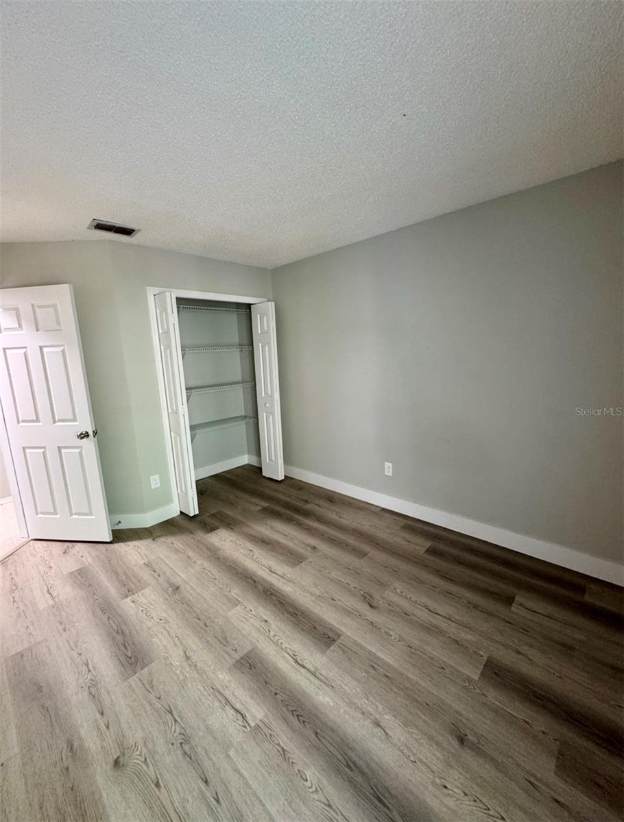 CRYSTAL CREEK UNIT 1 - Residential Lease