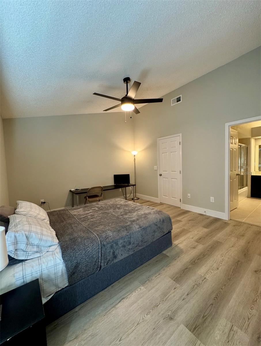 CRYSTAL CREEK UNIT 1 - Residential Lease