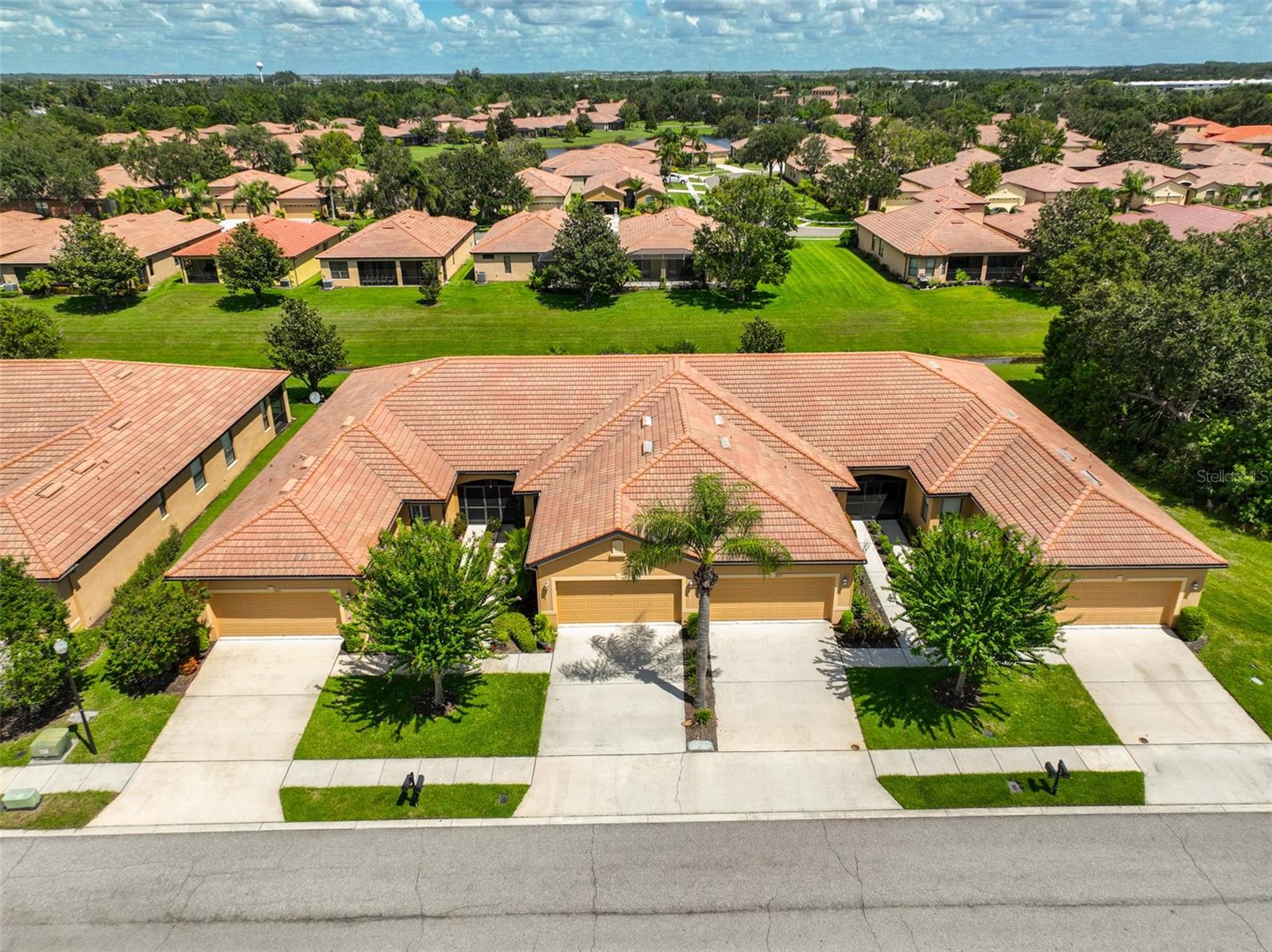 SOUTHSHORE FALLS PH 2 - Residential