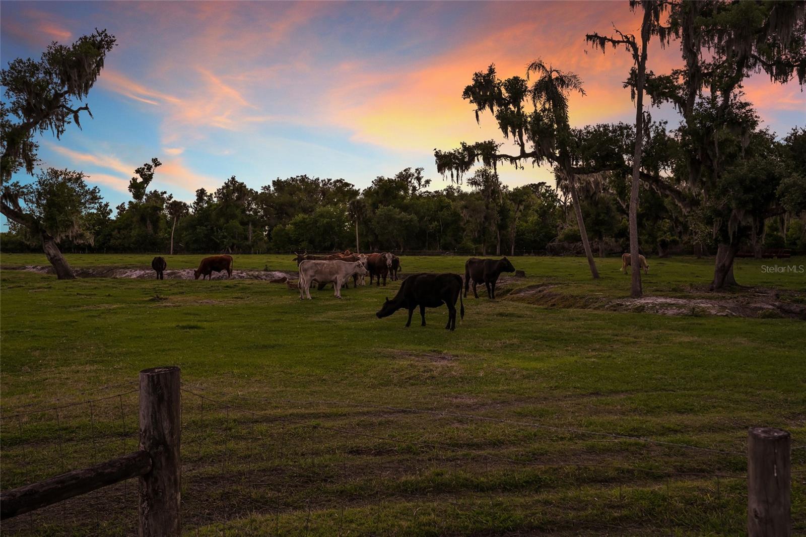 ACREAGE & UNREC - Residential