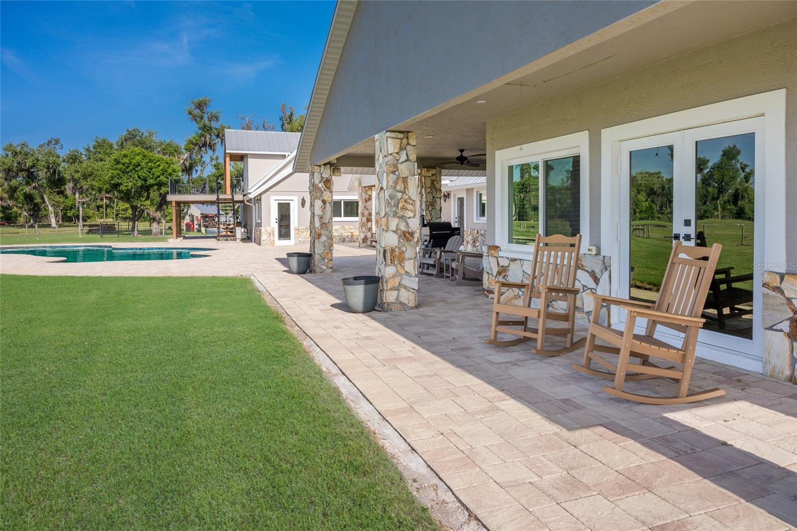 ACREAGE & UNREC - Residential