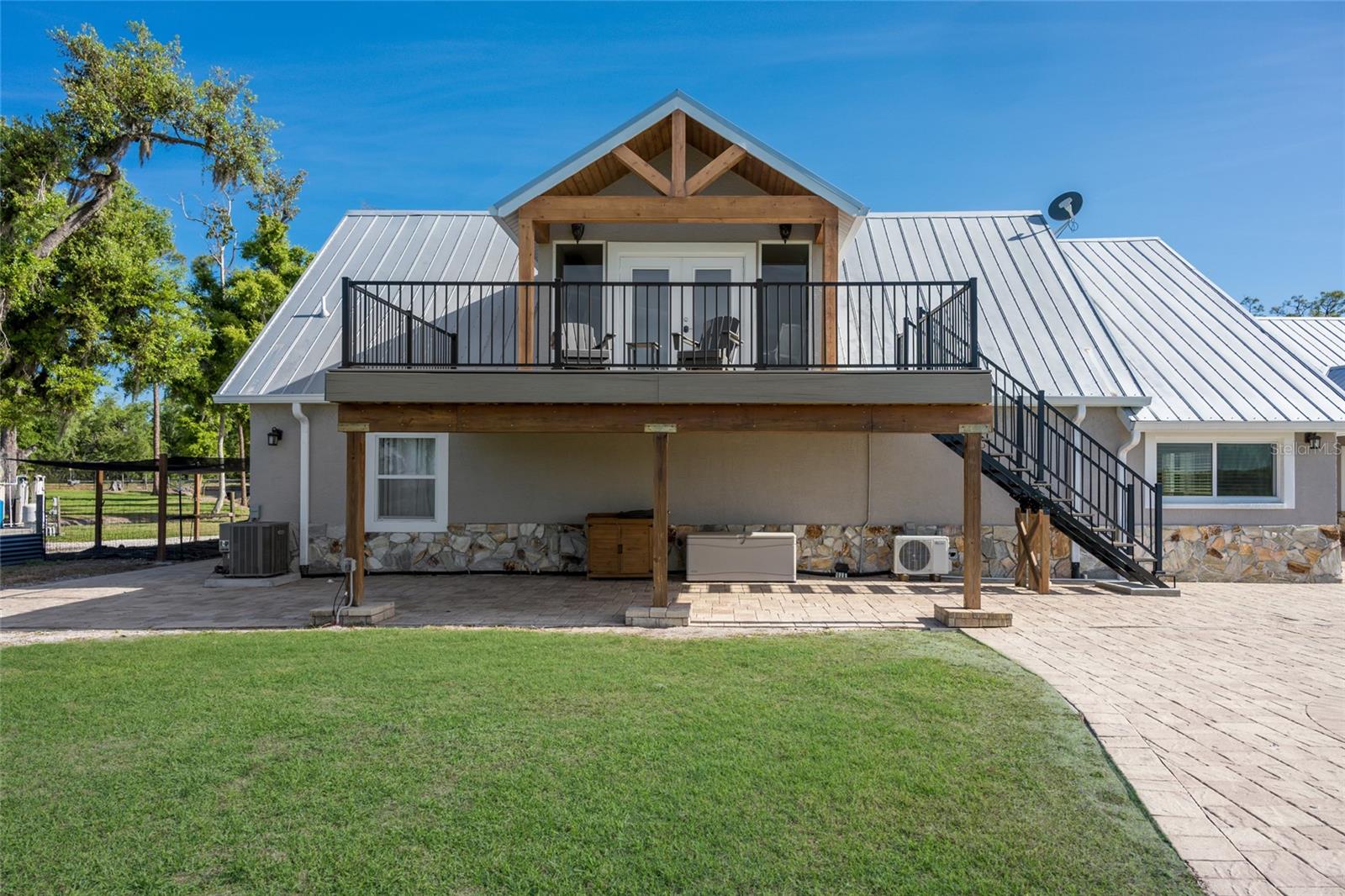 ACREAGE & UNREC - Residential