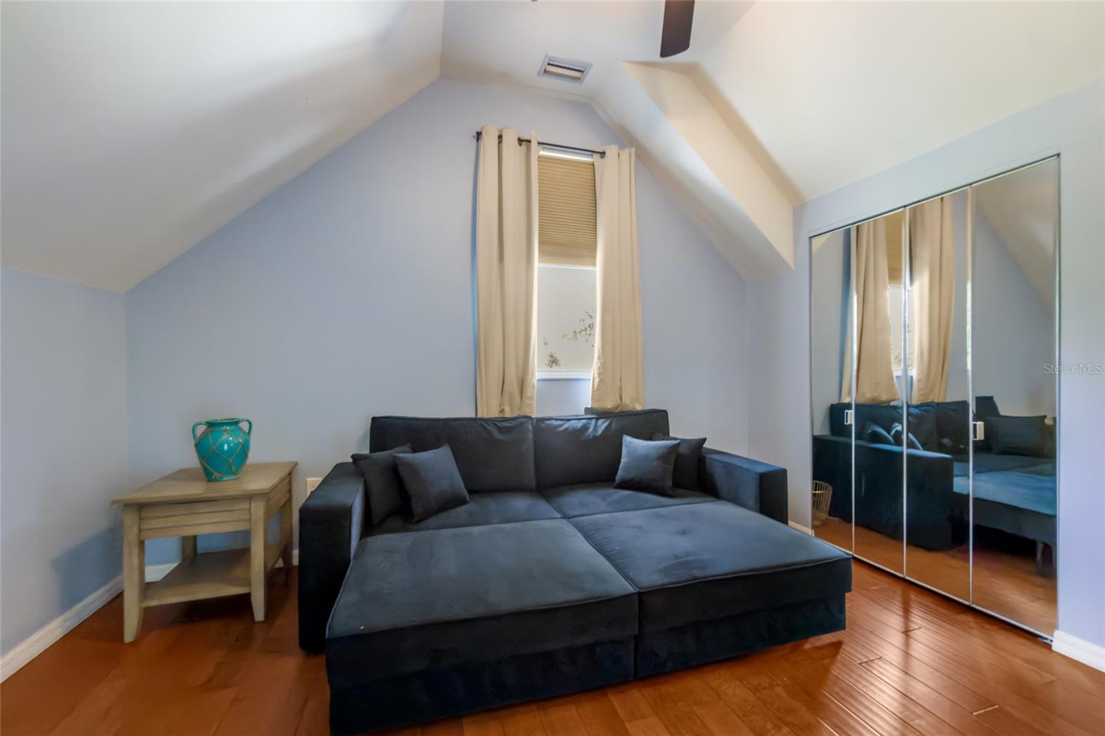 ACREAGE & UNREC - Residential