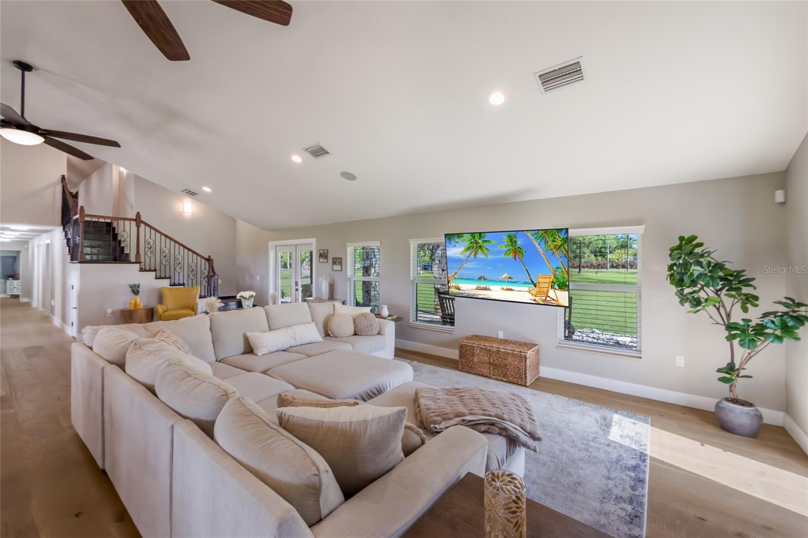 ACREAGE & UNREC - Residential