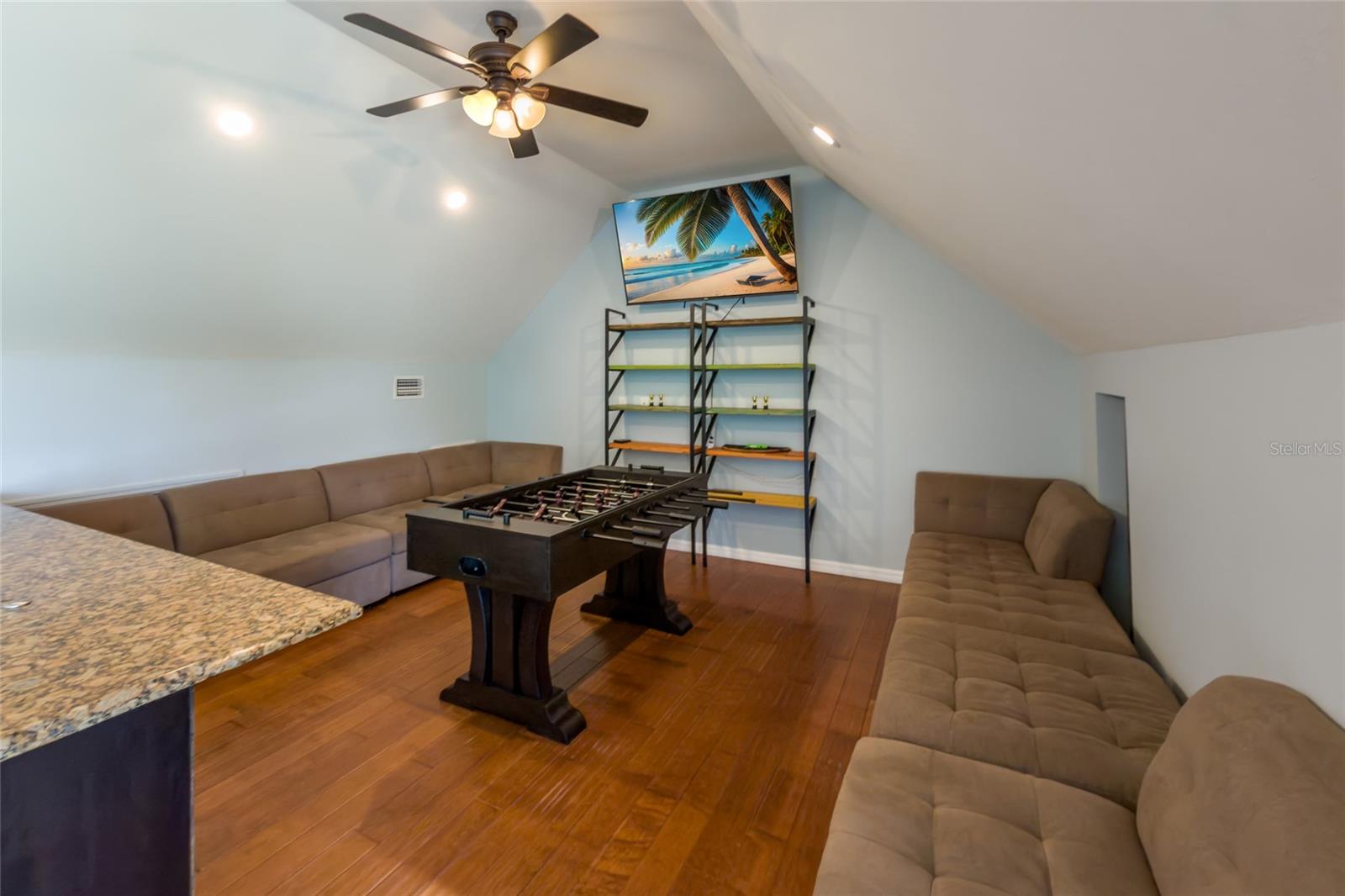 ACREAGE & UNREC - Residential