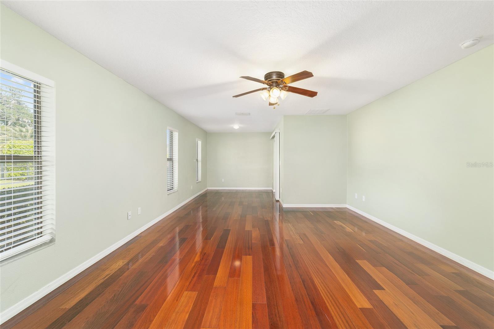 THE ARBORS - Residential