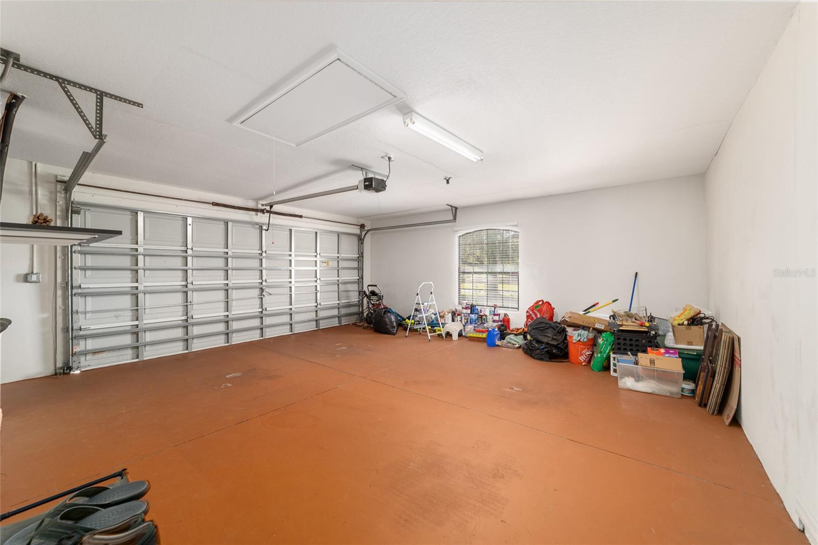 THE ARBORS - Residential