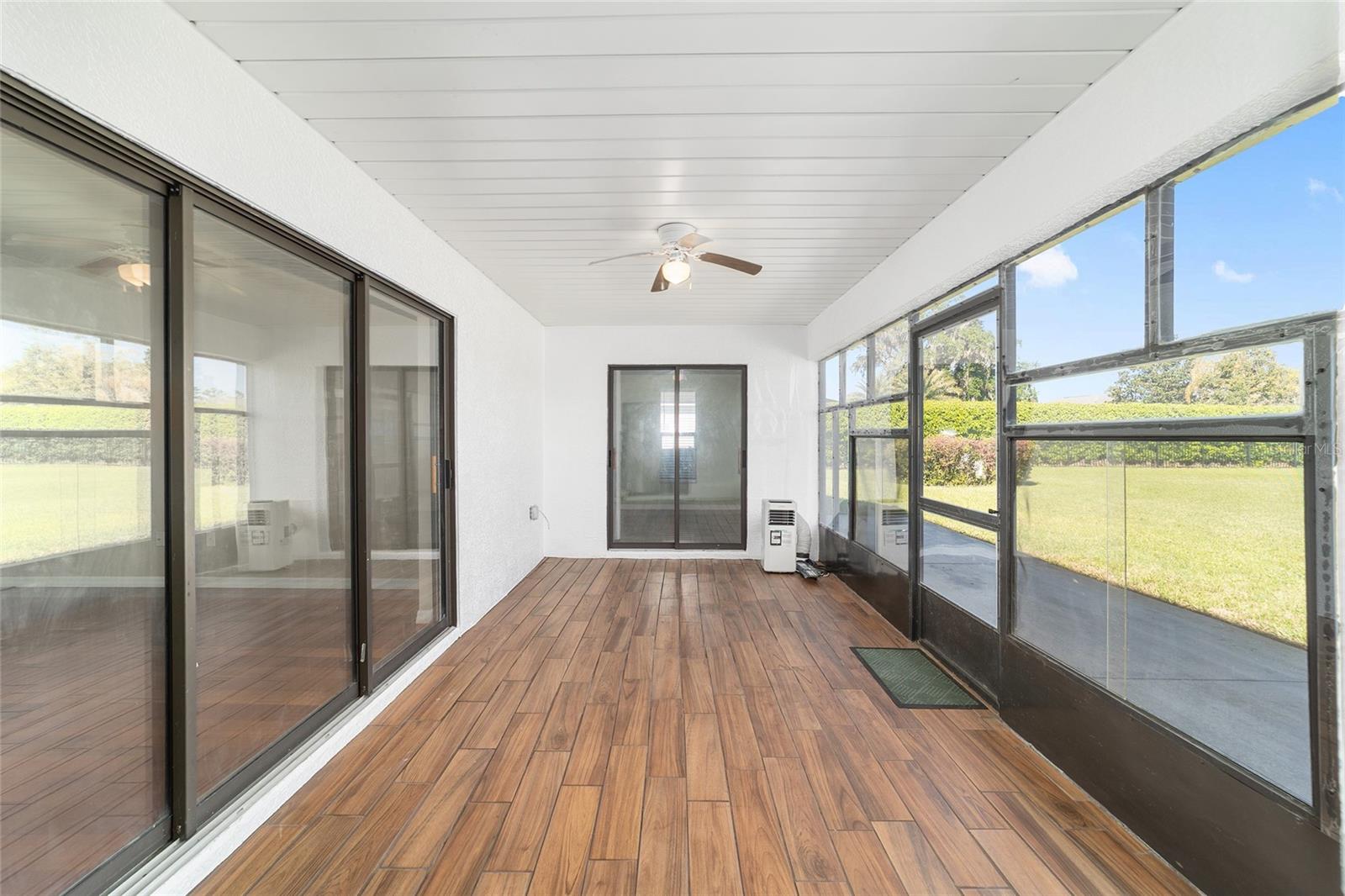 THE ARBORS - Residential