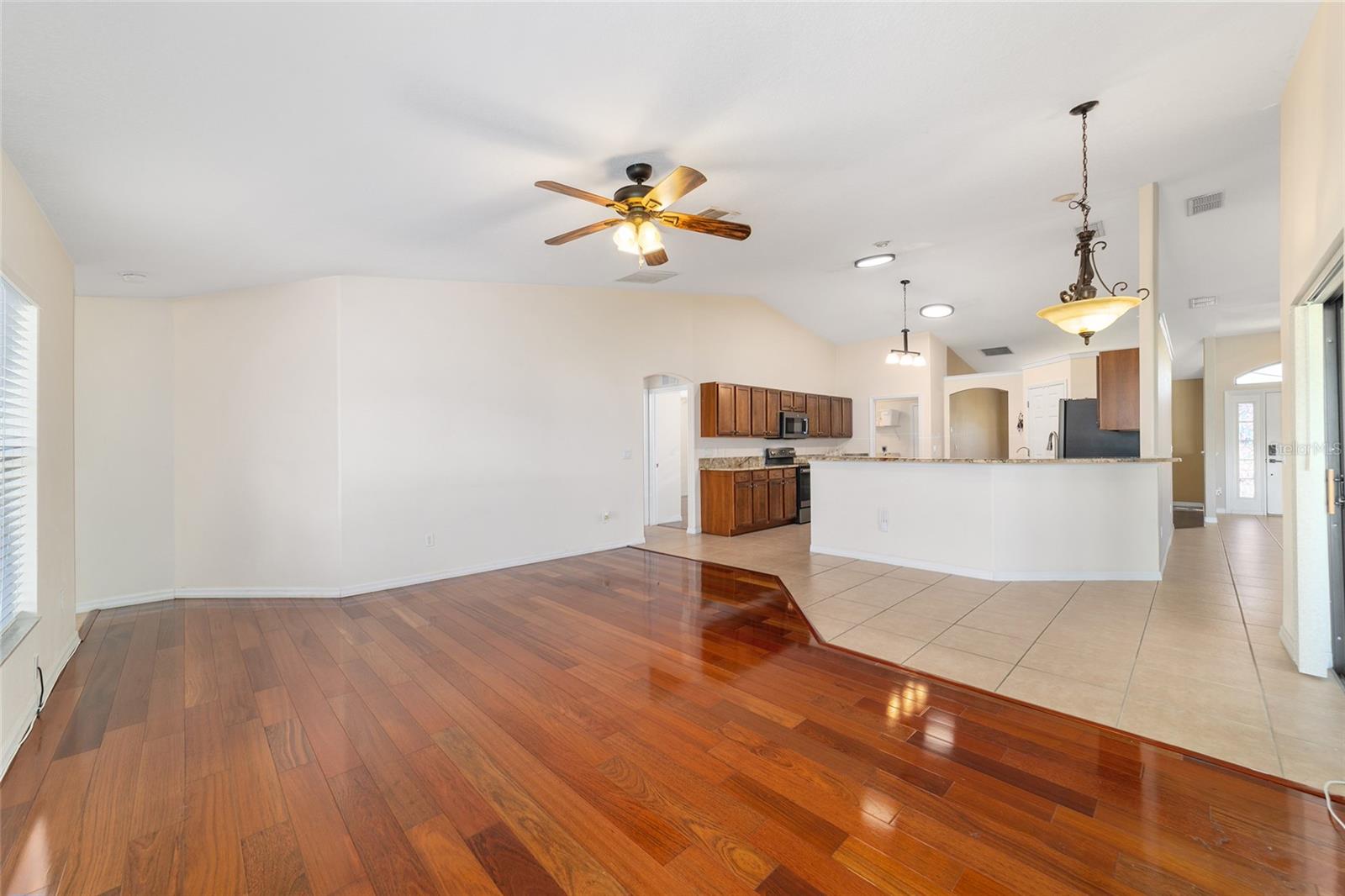 THE ARBORS - Residential