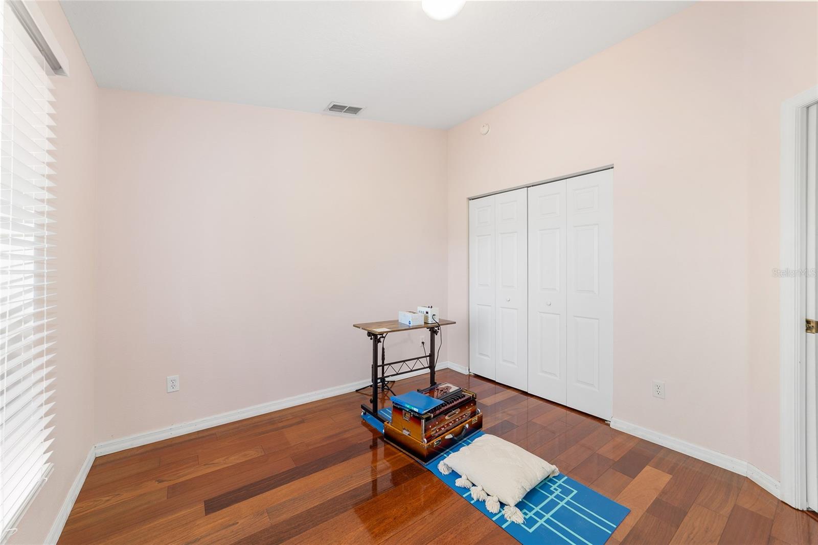 THE ARBORS - Residential