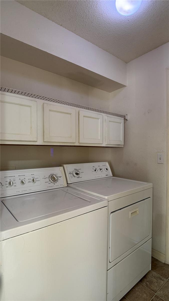 HIGHLAND SQUARE PH 01 - Residential Lease