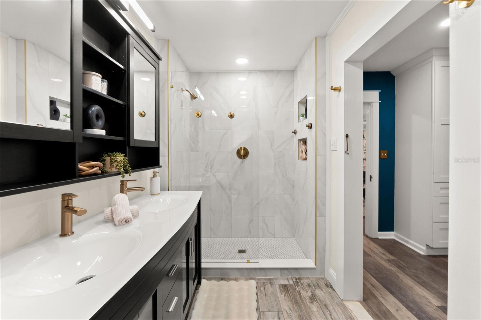 IDLEWILD ON HILLSBOROUGH - Residential