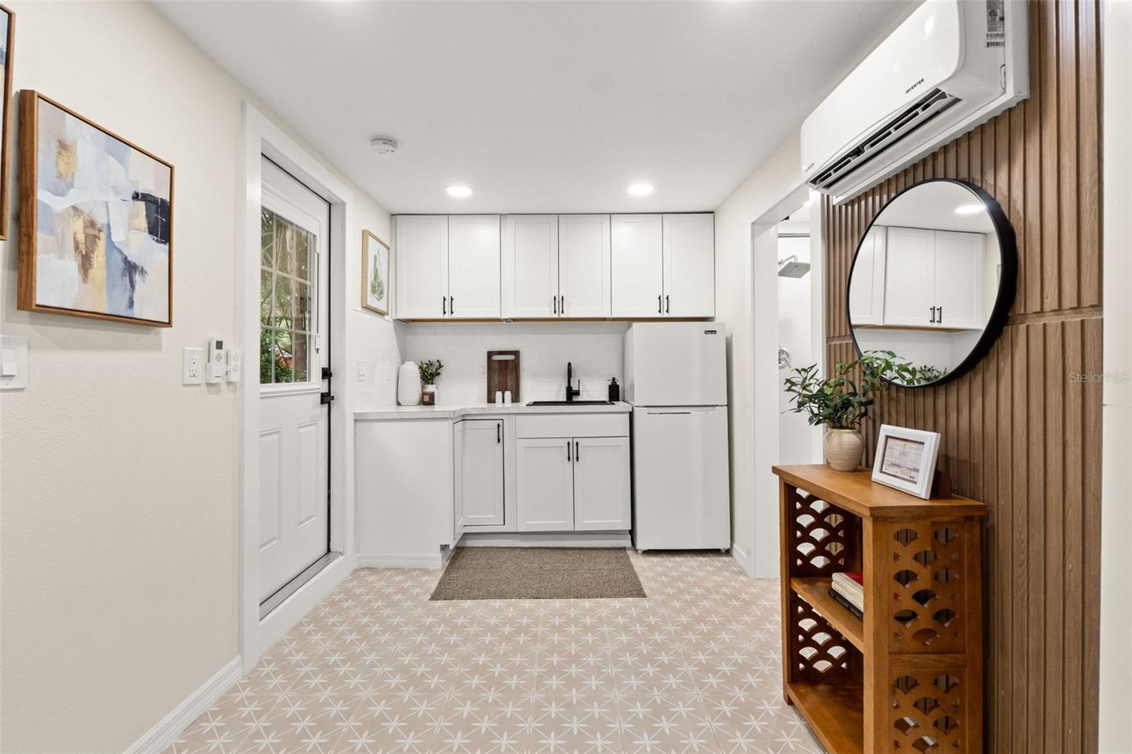 IDLEWILD ON HILLSBOROUGH - Residential