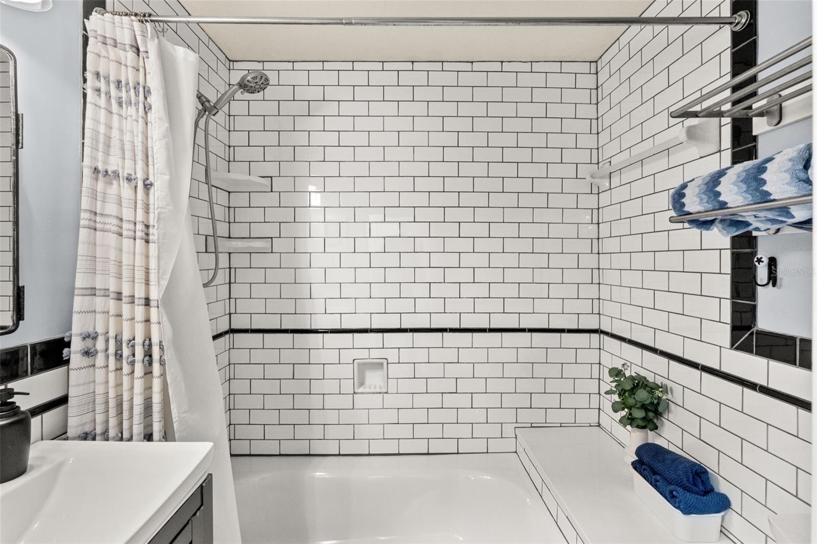 IDLEWILD ON HILLSBOROUGH - Residential