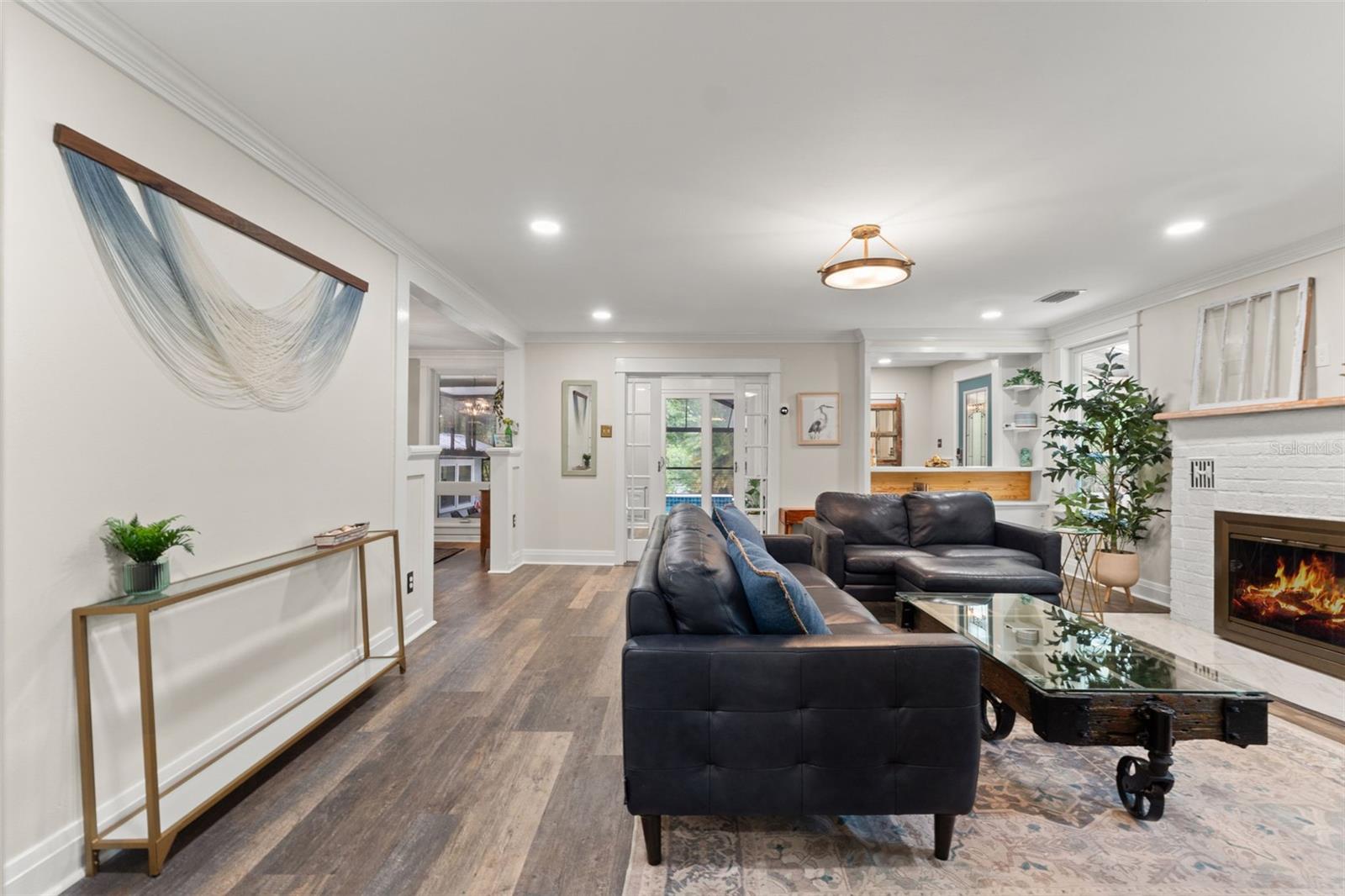 IDLEWILD ON HILLSBOROUGH - Residential