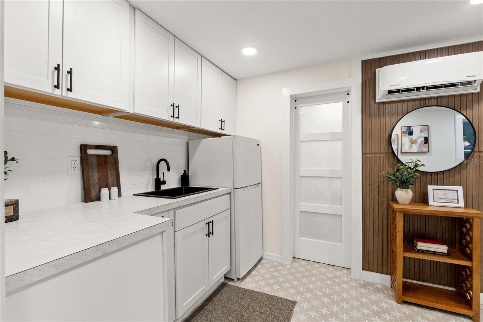 IDLEWILD ON HILLSBOROUGH - Residential