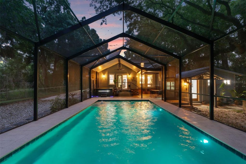 Photo of 6200 River Terrace, Tampa, FL 33604 (MLS # TB8495773)