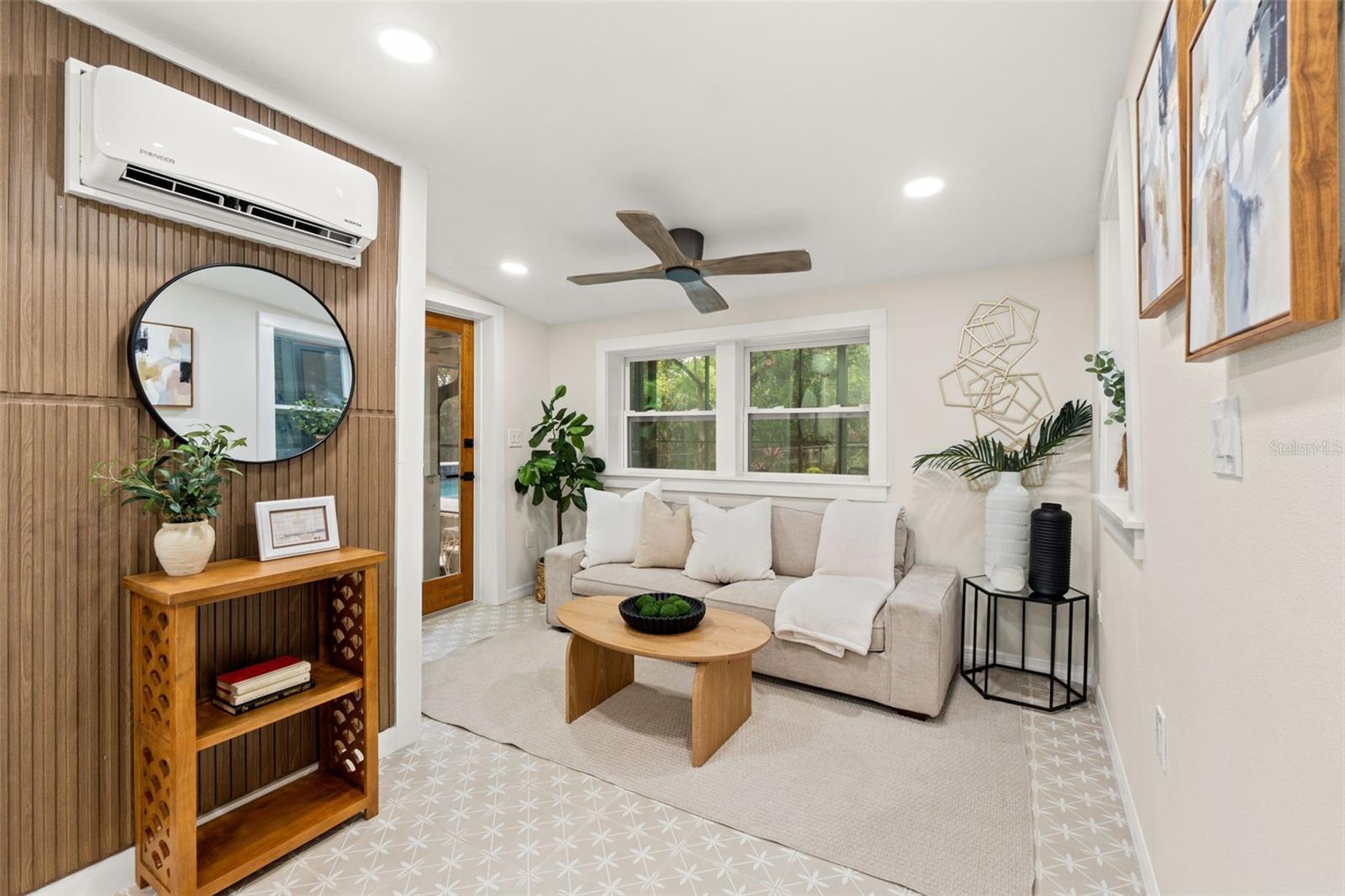 IDLEWILD ON HILLSBOROUGH - Residential