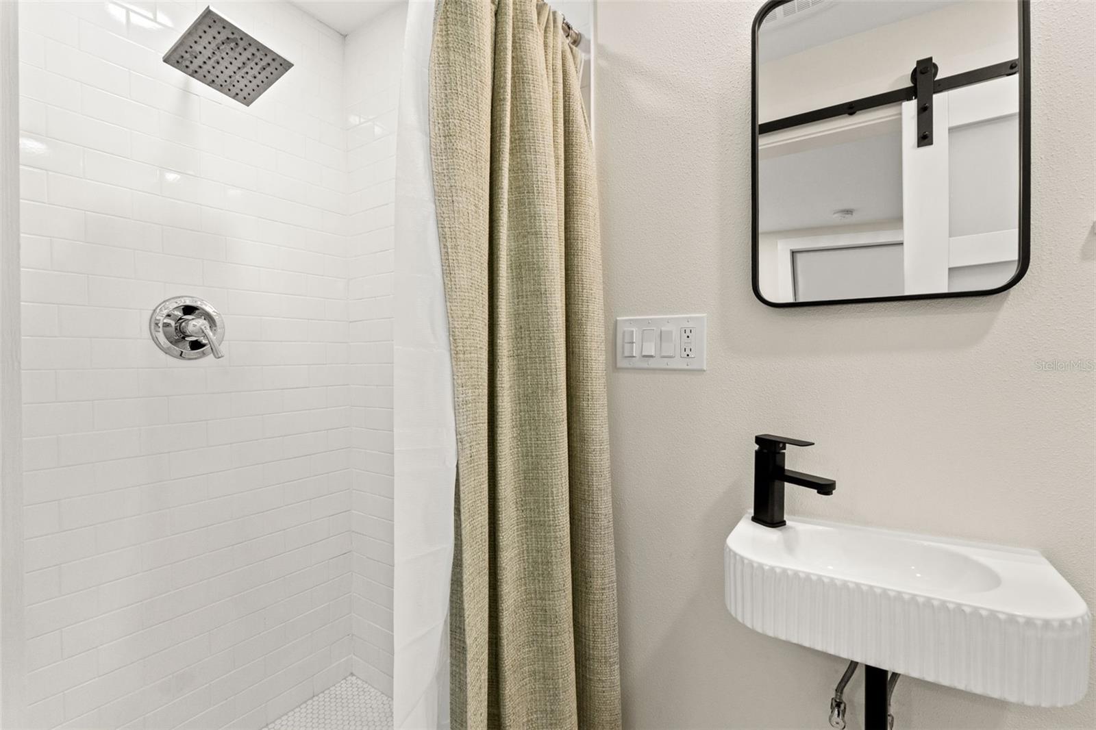 IDLEWILD ON HILLSBOROUGH - Residential