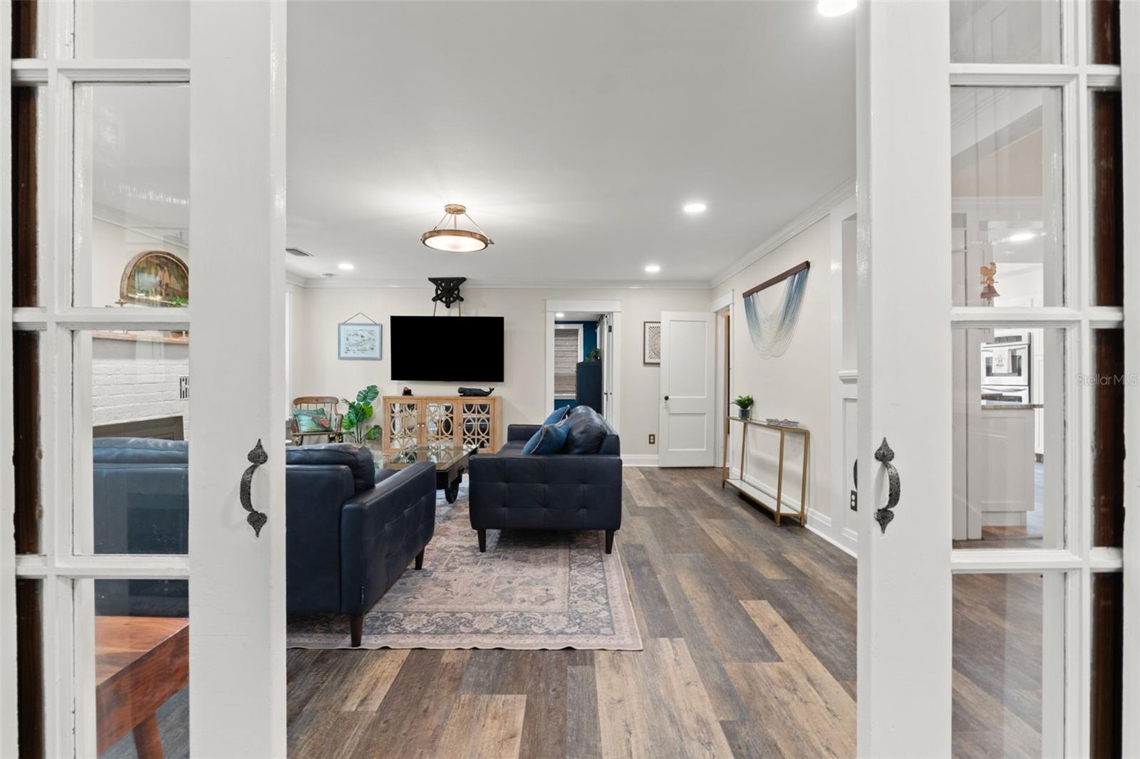 IDLEWILD ON HILLSBOROUGH - Residential