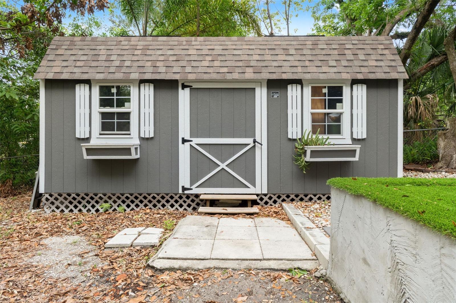 IDLEWILD ON HILLSBOROUGH - Residential