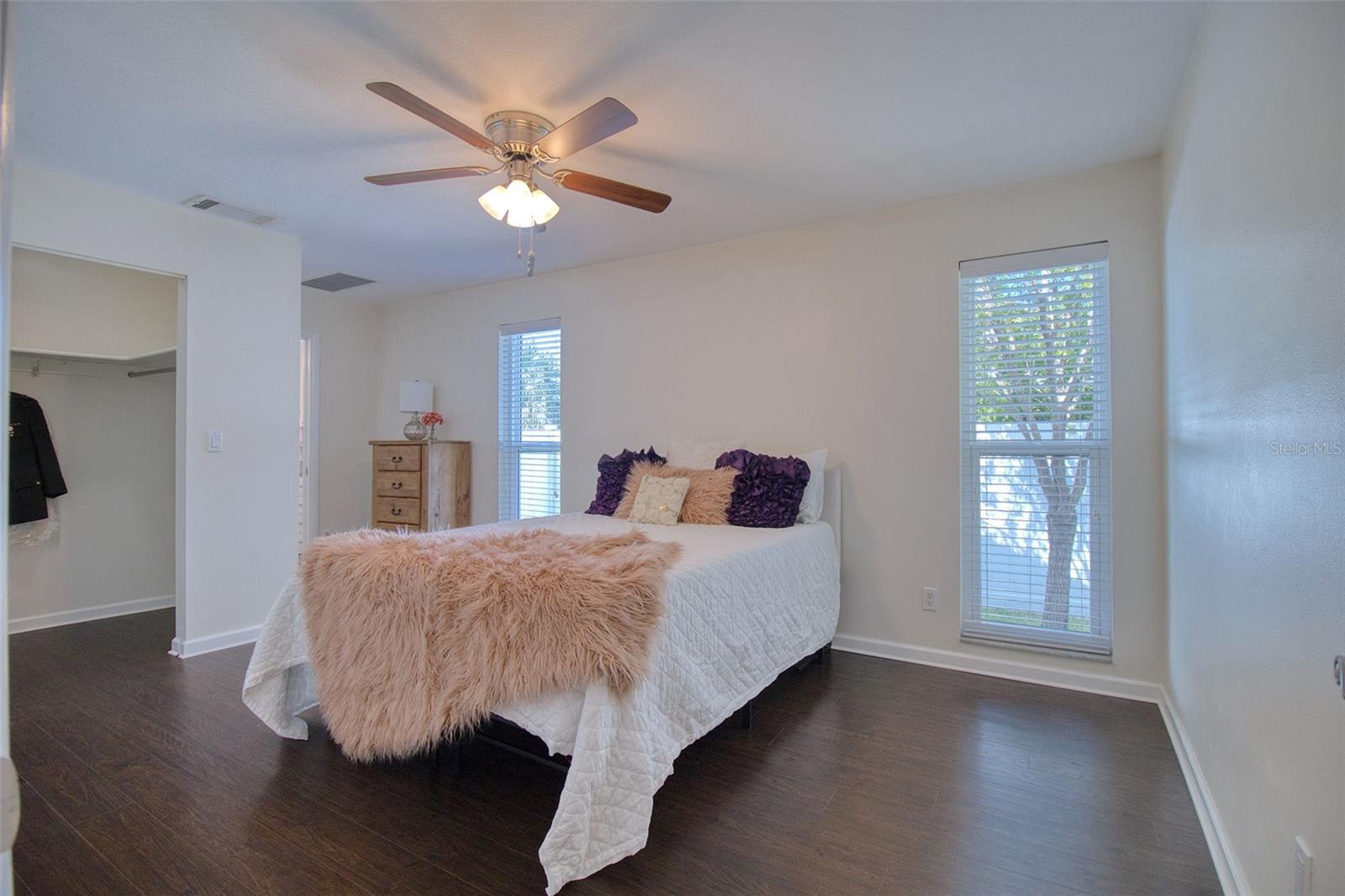 WOODGATE OF COUNTRYSIDE - Residential