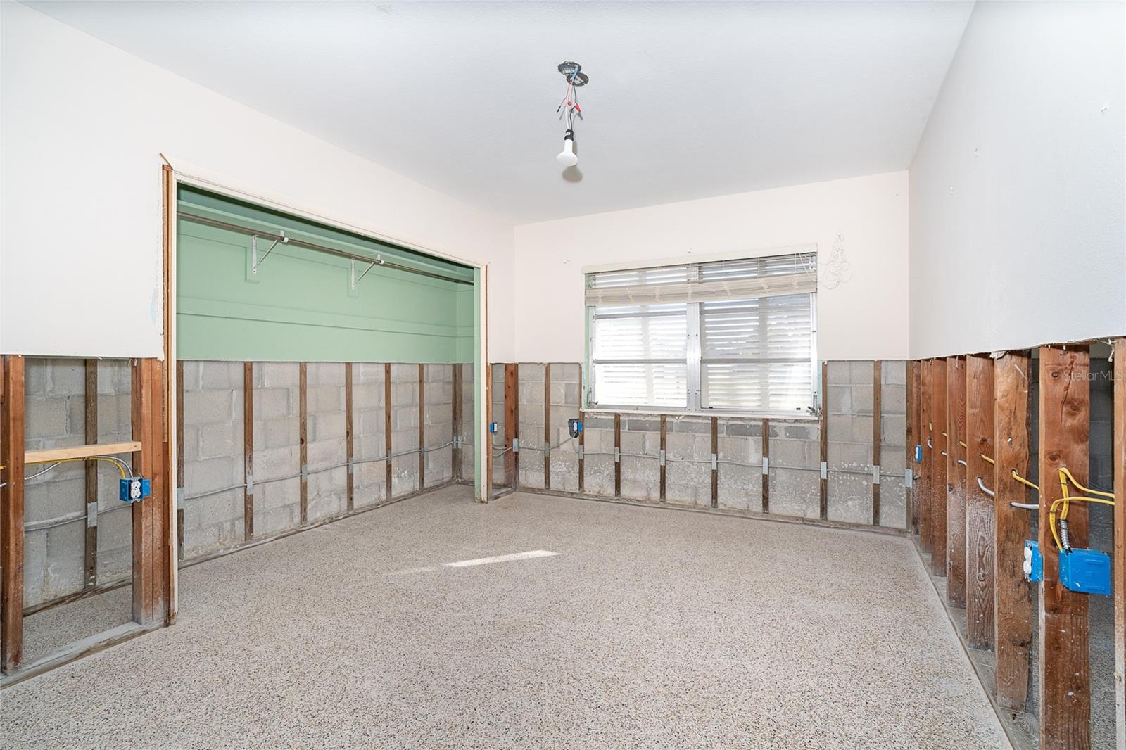 OXFORD MANOR 3RD ADD - Residential