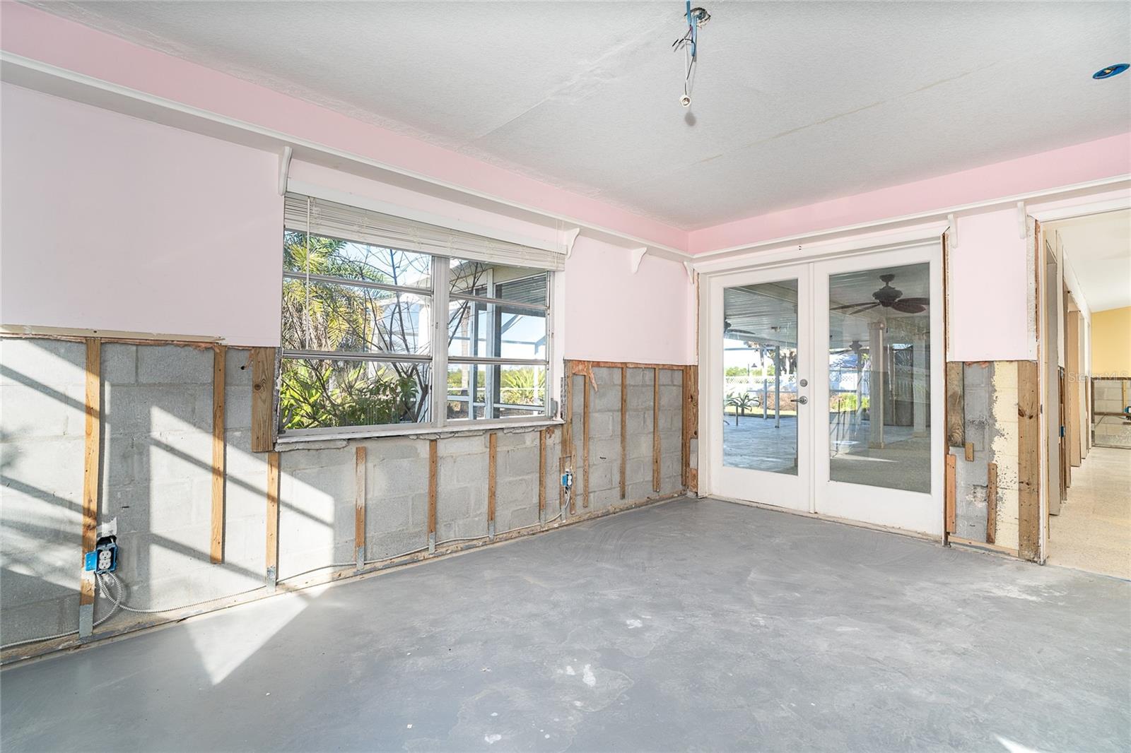 OXFORD MANOR 3RD ADD - Residential