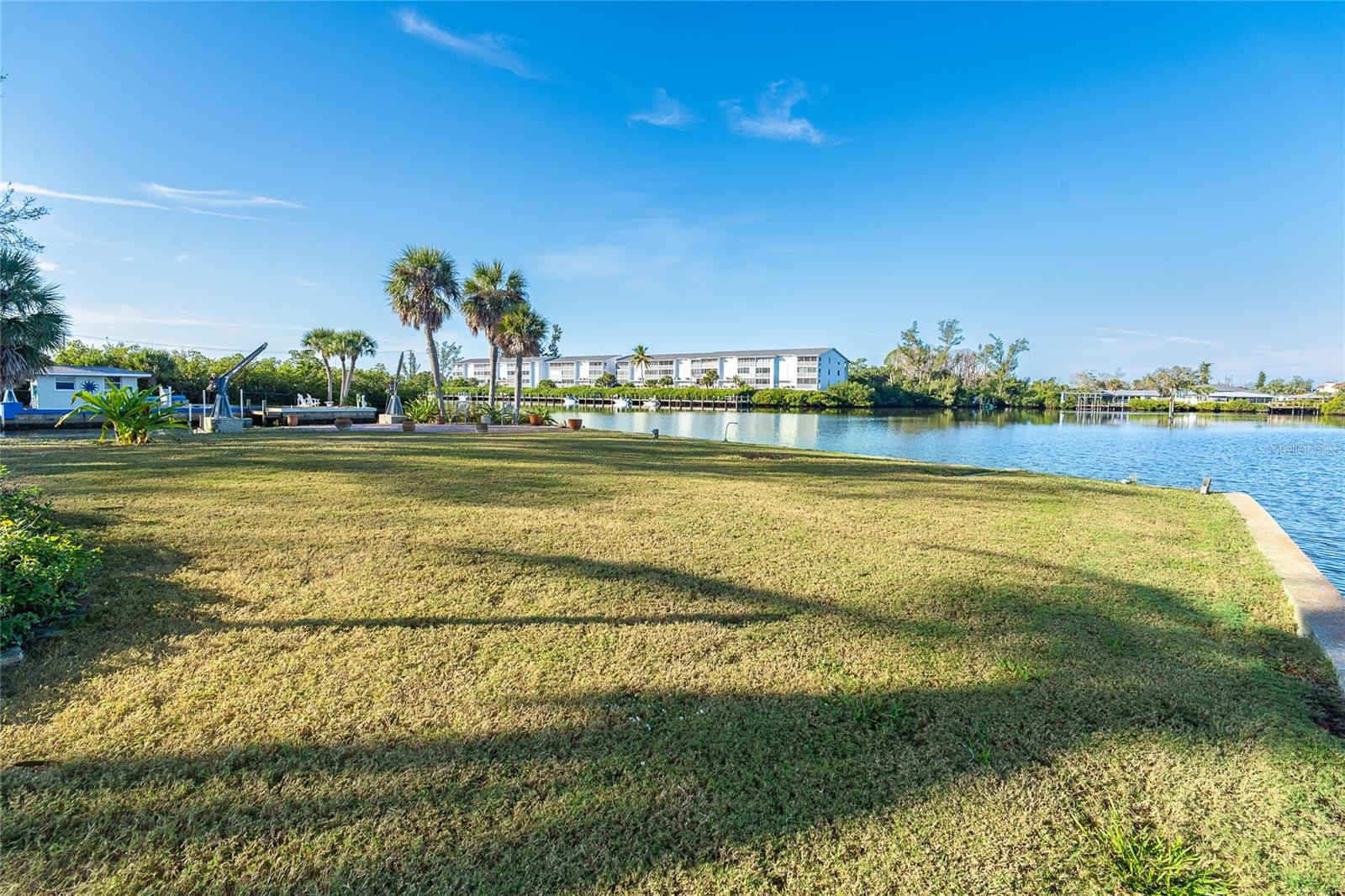 OXFORD MANOR 3RD ADD - Residential