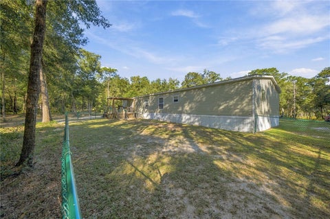 Tiny photo for 9921 SE 160th Avenue, Ocklawaha, FL 32179 (MLS # OM734512)