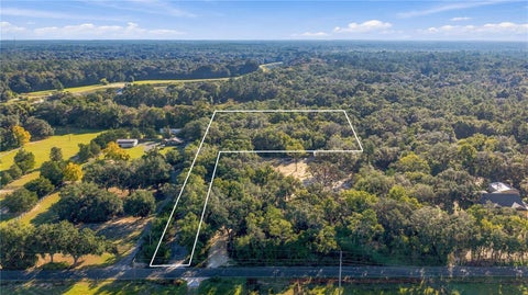 Tiny photo for 9921 SE 160th Avenue, Ocklawaha, FL 32179 (MLS # OM734512)