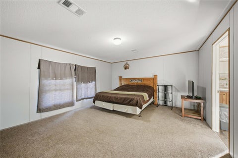 Tiny photo for 9921 SE 160th Avenue, Ocklawaha, FL 32179 (MLS # OM734512)