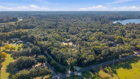Tiny photo for 9921 SE 160th Avenue, Ocklawaha, FL 32179 (MLS # OM734512)