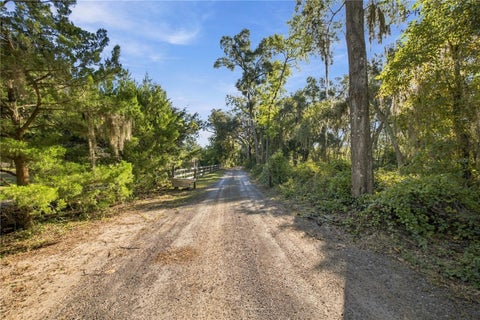 Tiny photo for 9921 SE 160th Avenue, Ocklawaha, FL 32179 (MLS # OM734512)