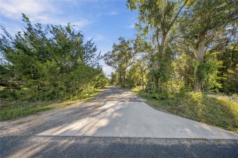 Tiny photo for 9921 SE 160th Avenue, Ocklawaha, FL 32179 (MLS # OM734512)