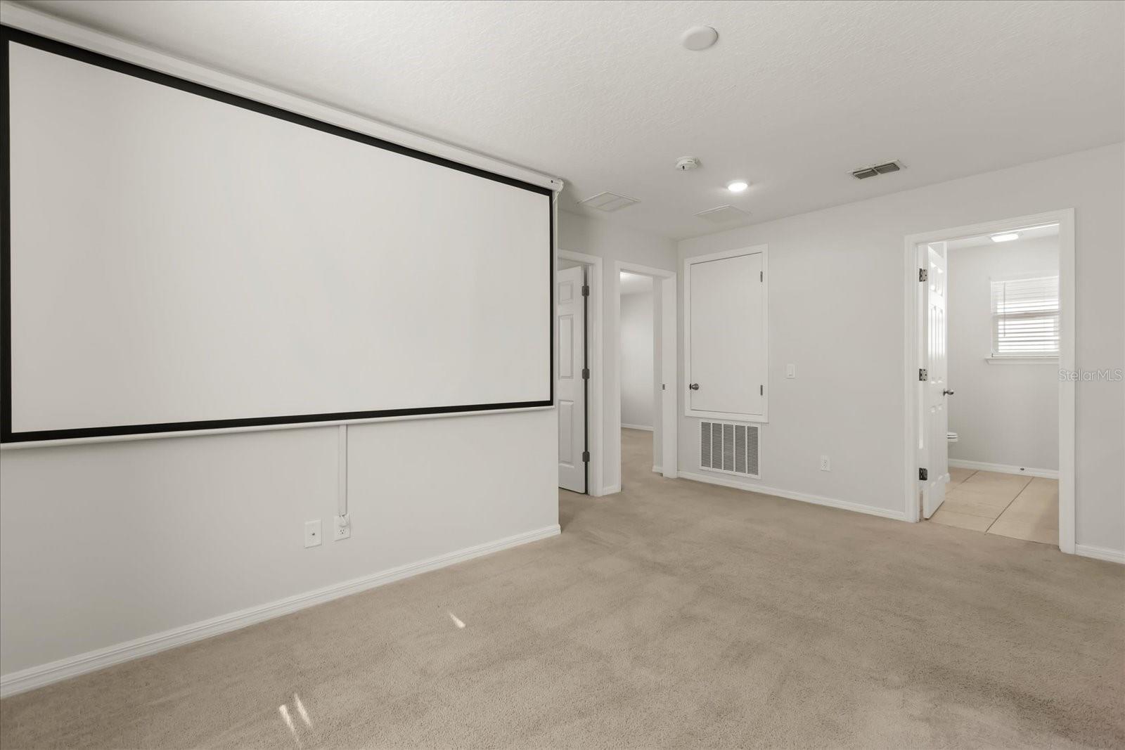 CHELSEA PK/WEST HAVEN - Residential