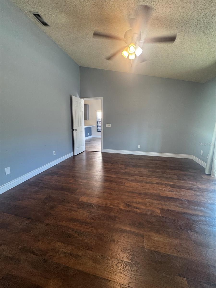 LOT 48 ALAFAYA WOODS PH 5 PB 35 PGS 62 TO 64 - Residential