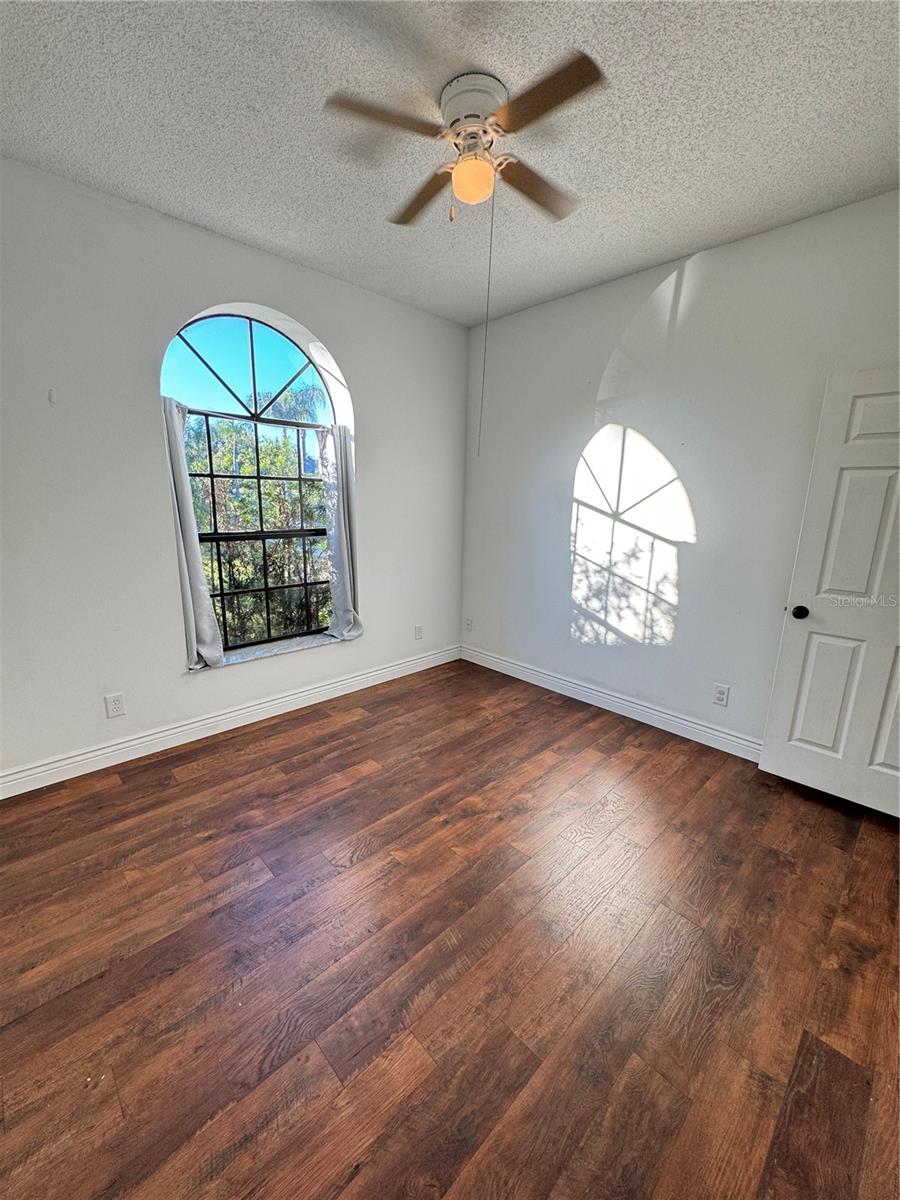 LOT 48 ALAFAYA WOODS PH 5 PB 35 PGS 62 TO 64 - Residential