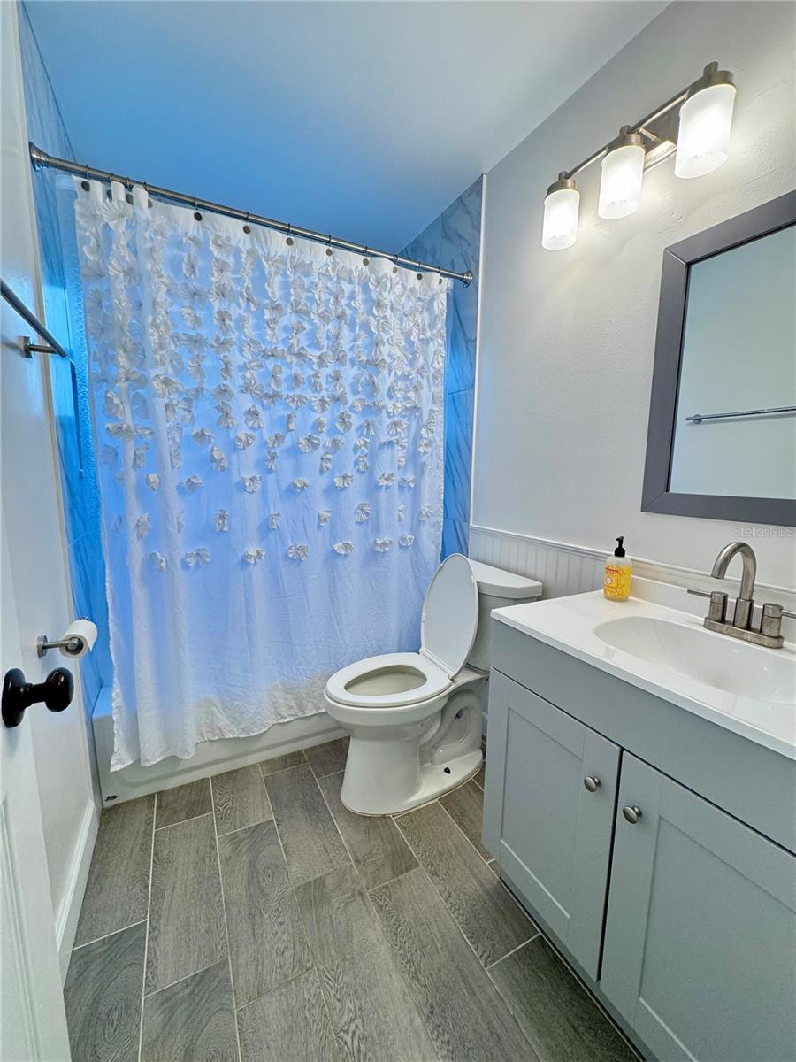 LOT 48 ALAFAYA WOODS PH 5 PB 35 PGS 62 TO 64 - Residential