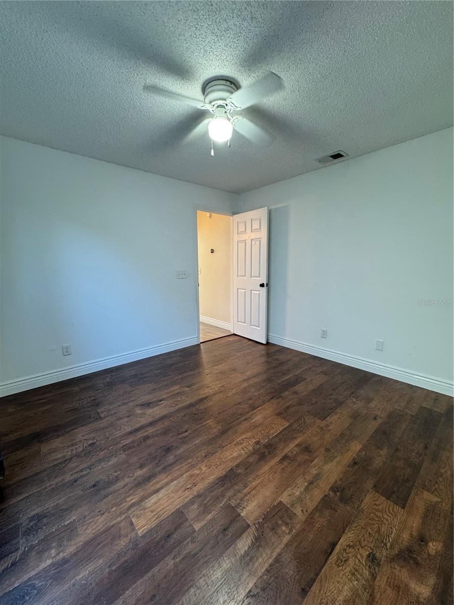 LOT 48 ALAFAYA WOODS PH 5 PB 35 PGS 62 TO 64 - Residential