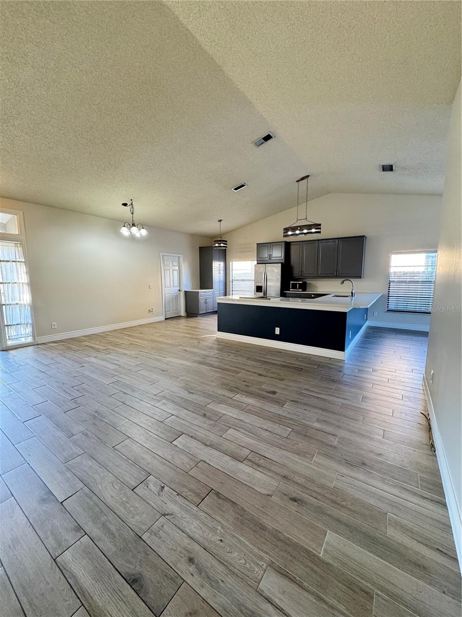 LOT 48 ALAFAYA WOODS PH 5 PB 35 PGS 62 TO 64 - Residential