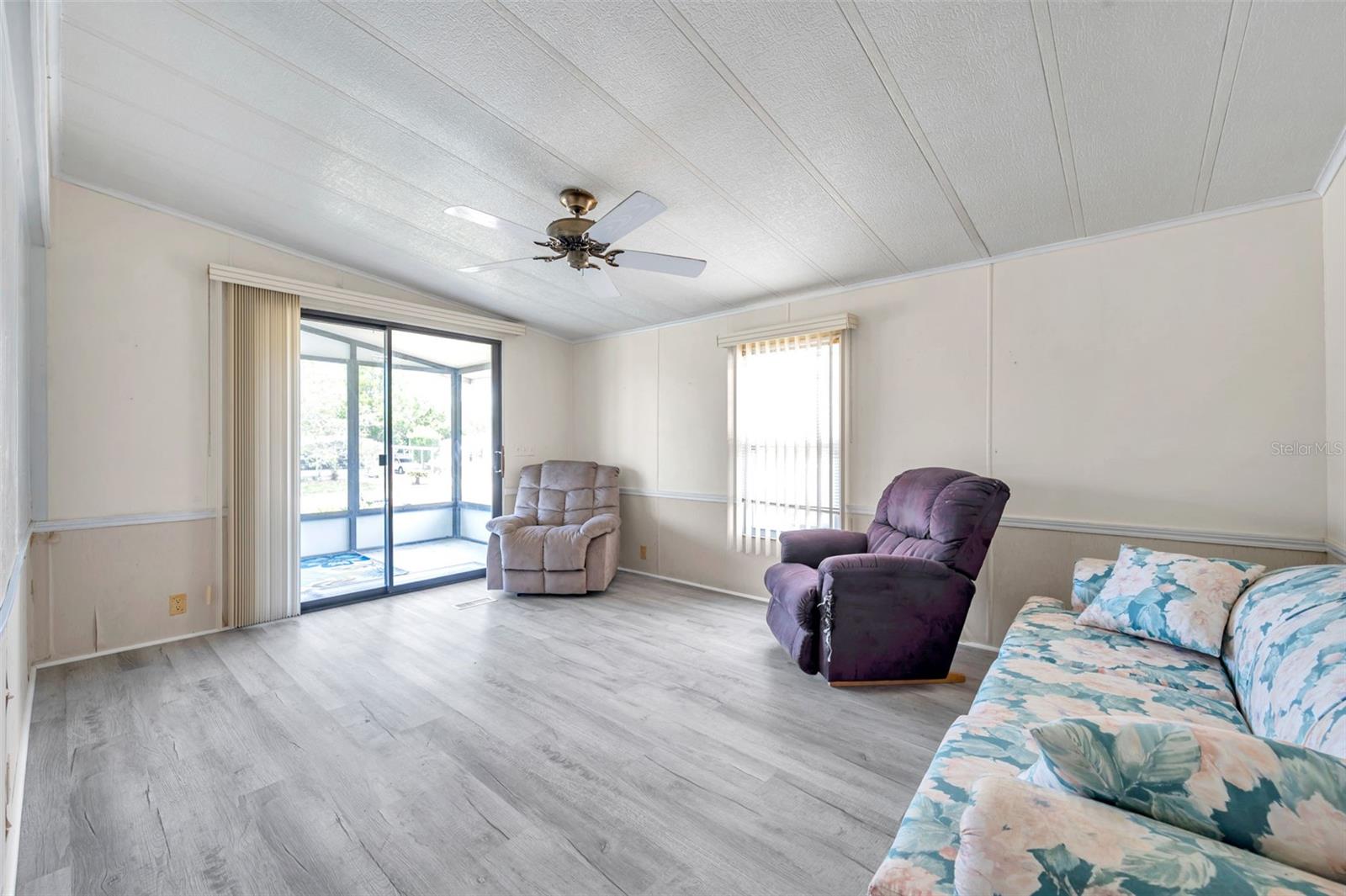 BROOKRIDGE COMMUNITY - Residential