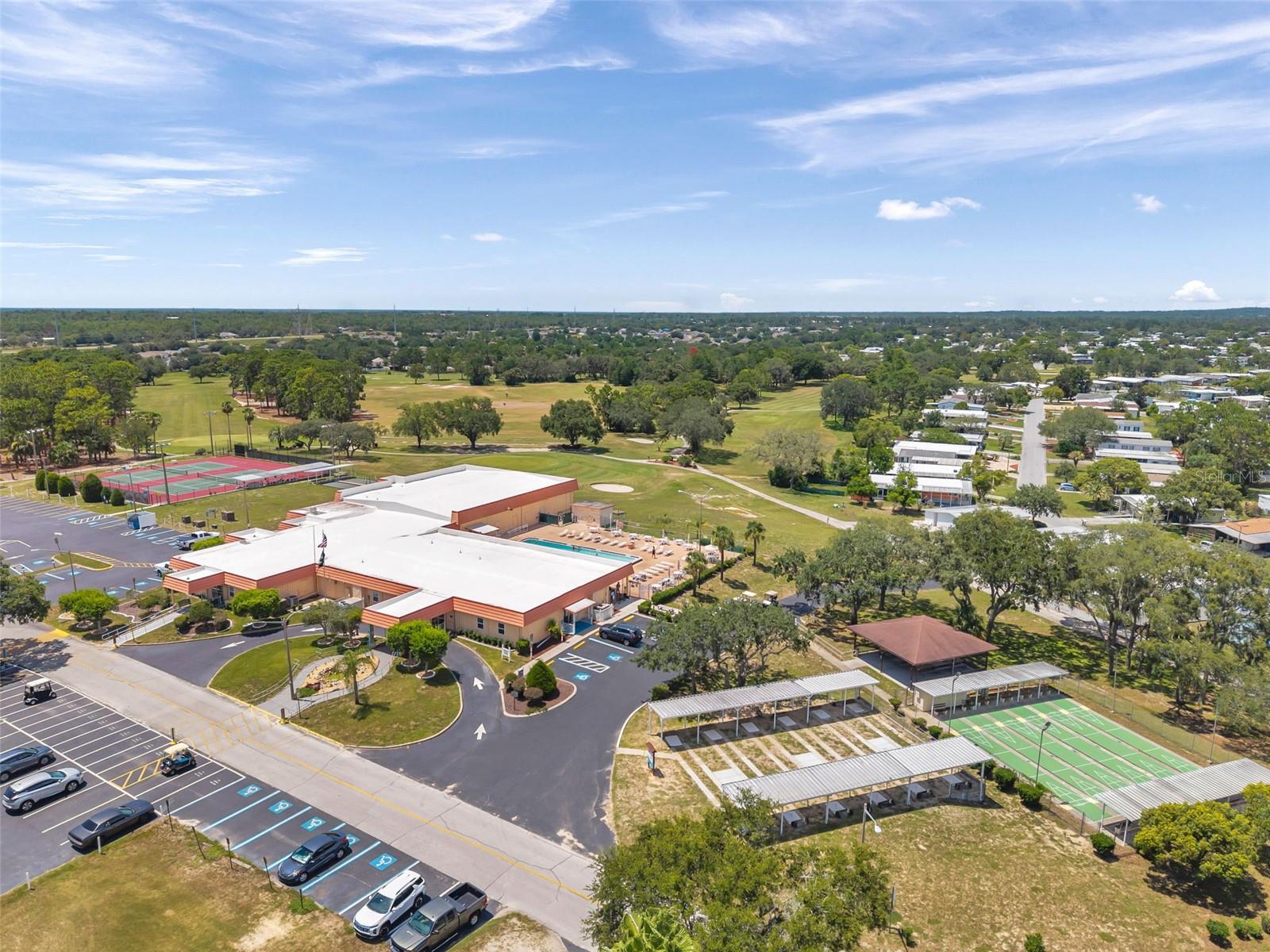 BROOKRIDGE COMMUNITY - Residential