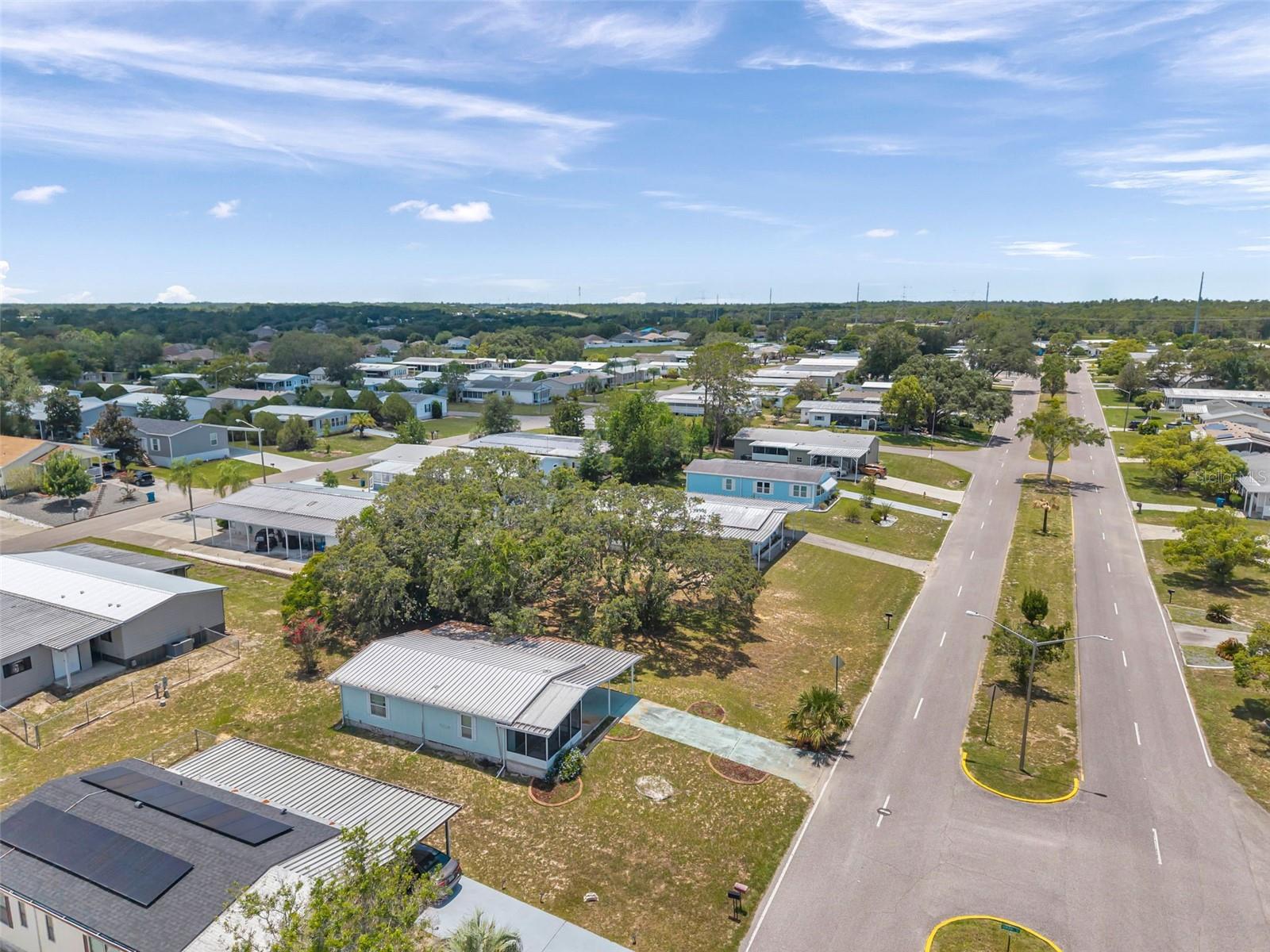BROOKRIDGE COMMUNITY - Residential
