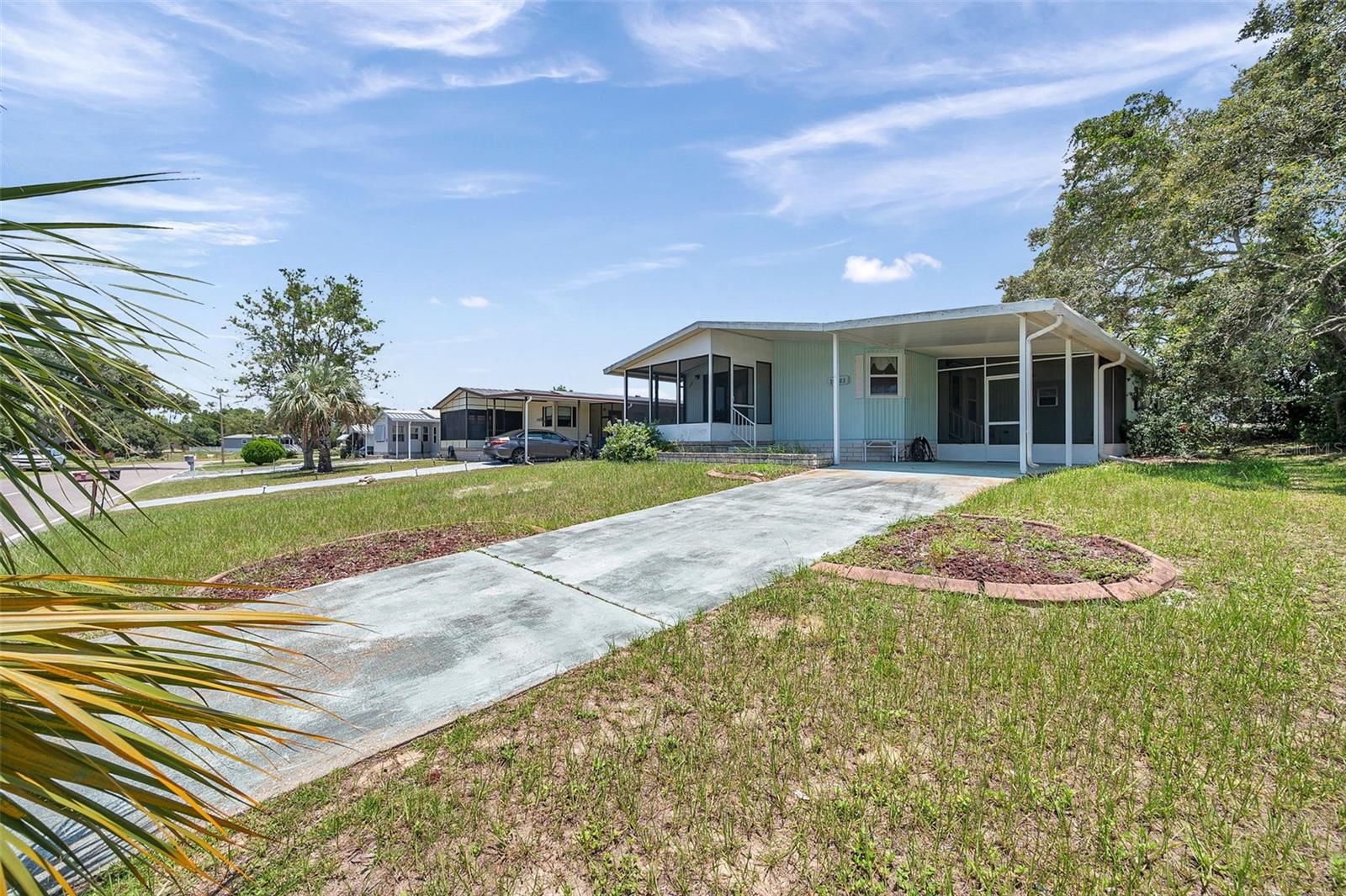 BROOKRIDGE COMMUNITY - Residential
