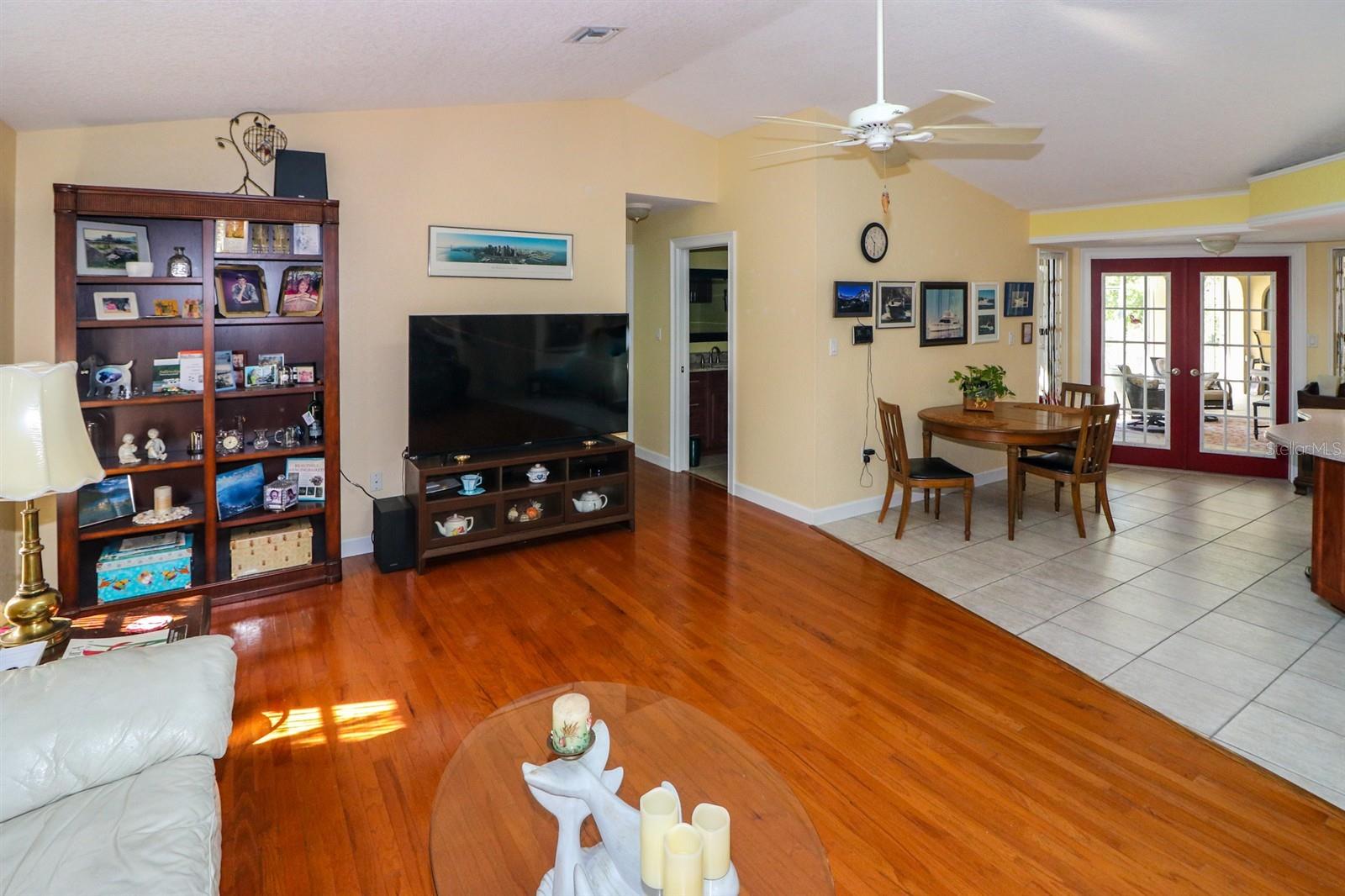 PUNTA GORDA ISLES SEC 20 - Residential
