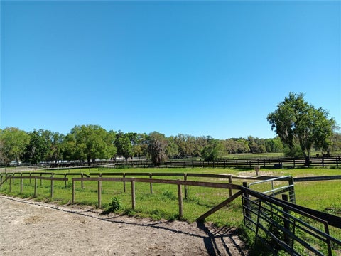 Tiny photo for 2630 NW 140th Street, Citra, FL 32113 (MLS # OM731326)