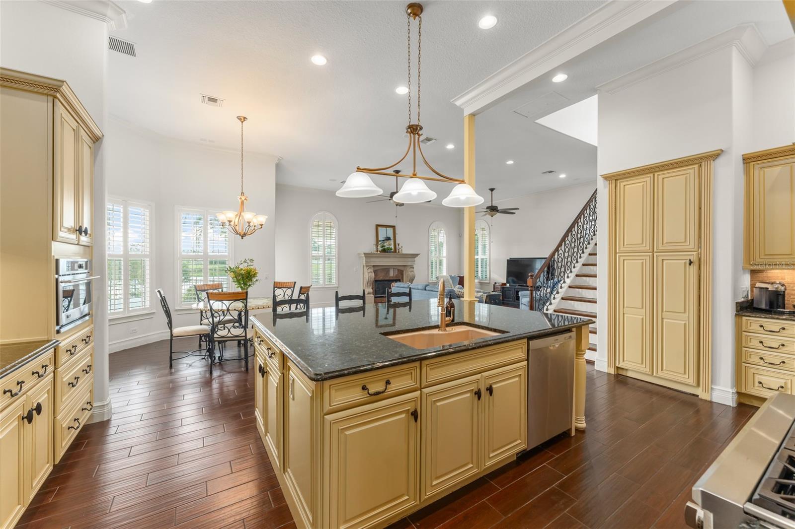 LAKE DAVIS ESTATES - Residential